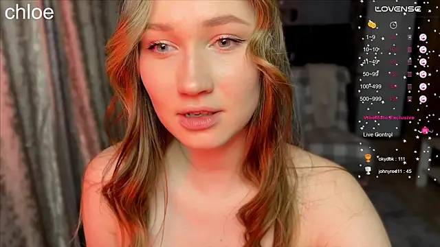 Snapshot of ChloeMillerMeow chatting on 17, 11, 2025 ChloeMillerMeow online show from 17, 11, 2025