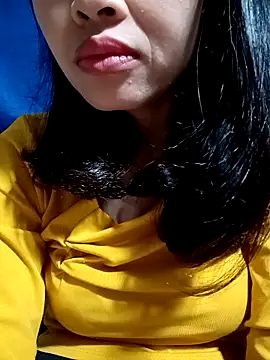 Snapshot of Hana_love20 chatting on 2, 3, 2025 Hana love20 online show from 2, 3, 2025