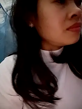 Snapshot of Hana_love20 chatting on 2, 3, 2025 Hana love20 online show from 2, 3, 2025