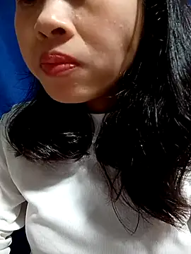 Snapshot of Hana_love20 chatting on 3, 3, 2025 Hana love20 online show from 3, 3, 2025