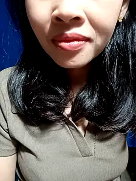 Snapshot of Hana_love20 chatting on 5, 3, 2025 Hana love20 online show from 5, 3, 2025