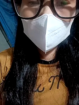 Snapshot of Hana_love20 chatting on 30, 9, 2025 Hana love20 online show from 30, 9, 2025