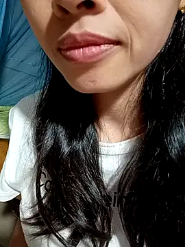 Snapshot of Hana_love20 chatting on 2, 10, 2025 Hana love20 online show from 2, 10, 2025