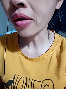 Snapshot of Hana_love20 chatting on 15, 10, 2025 Hana love20 online show from 15, 10, 2025