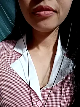 Snapshot of Hana_love20 chatting on 25, 10, 2025 Hana love20 online show from 25, 10, 2025