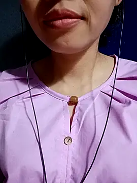 Snapshot of Hana_love20 chatting on 31, 10, 2025 Hana love20 online show from 31, 10, 2025