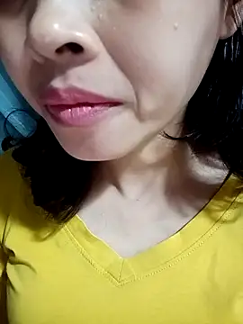 Snapshot of Hana_love20 chatting on 2, 11, 2025 Hana love20 online show from 2, 11, 2025