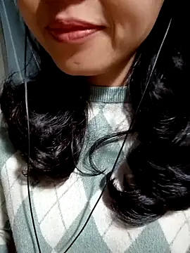 Snapshot of Hana_love20 chatting on 27, 11, 2025 Hana love20 online show from 27, 11, 2025