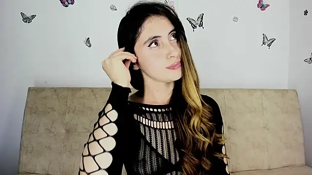 Nicol Swift  online show from 11, 1, 2025