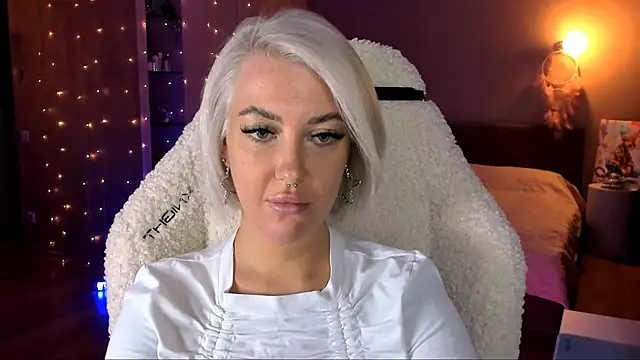 Snapshot of tykioty_Miley chatting on 24, 1, 2025 tykioty Miley online show from 24, 1, 2025