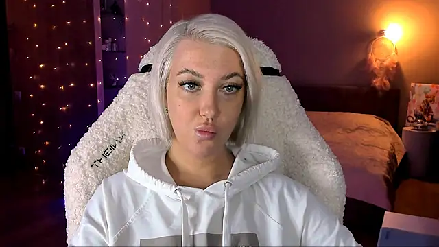 Snapshot of tykioty_Miley chatting on 29, 1, 2025 tykioty Miley online show from 29, 1, 2025