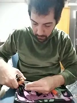 Snapshot of nicedick_bro chatting on 13, 10, 2025 nicedick bro online show from 13, 10, 2025