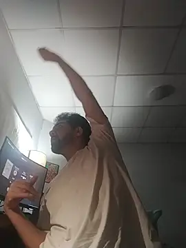 Snapshot of nicedick_bro chatting on 16, 11, 2025 nicedick bro online show from 16, 11, 2025