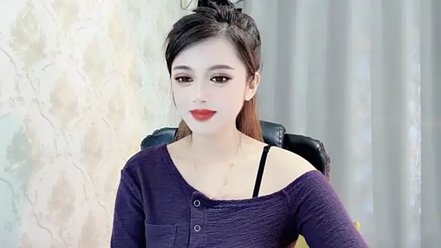 Snapshot of VIWVI chatting on 5, 2, 2025 VIWVI online show from 5, 2, 2025