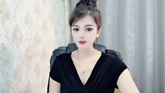 Snapshot of VIWVI chatting on 10, 2, 2025 VIWVI online show from 10, 2, 2025