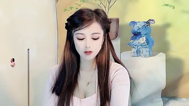 Snapshot of VIWVI chatting on 10, 3, 2025 VIWVI online show from 10, 3, 2025