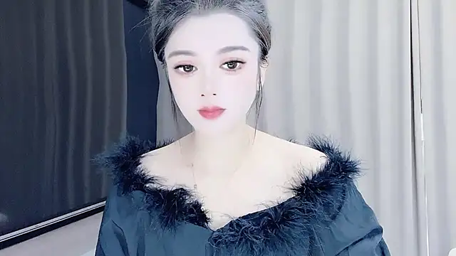 Snapshot of VIWVI chatting on 11, 10, 2025 VIWVI online show from 11, 10, 2025