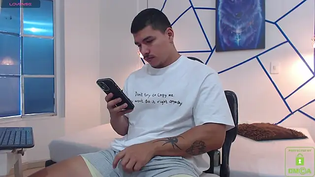 Snapshot of paulo_allen chatting on 3, 1, 2025 paulo allen online show from 3, 1, 2025