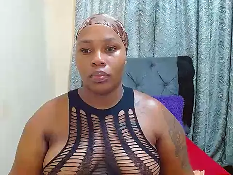 curvycloe1 online show from 24, 12, 2024
