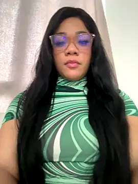 ashley Tompson1 online show from 11, 11, 2025