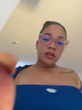 ashley Tompson1 online show from 9, 1, 2026