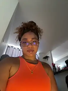 ashley Tompson1 online show from 21, 4, 2026