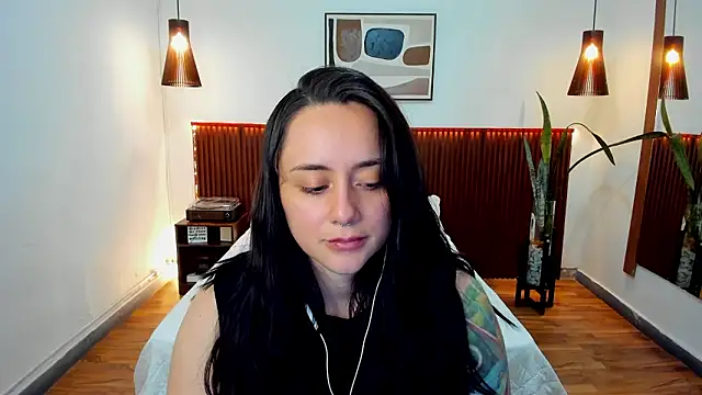 KatherineBond online show from 13, 2, 2026