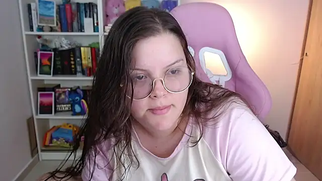 Snapshot of Gabiwaifu chatting on 7, 5, 2026 Gabiwaifu online show from 7, 5, 2026