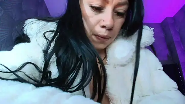 AnnaliOlsenX online show from 19, 7, 2026