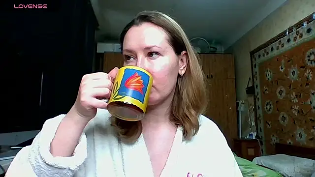 Snapshot of AnnaXLovers chatting on 13, 2, 2025 AnnaXLovers online show from 13, 2, 2025