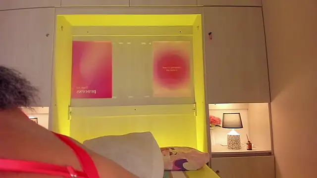 tamaraa smiith online show from 23, 4, 2026