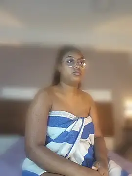 Adelehottman online show from 25, 4, 2026