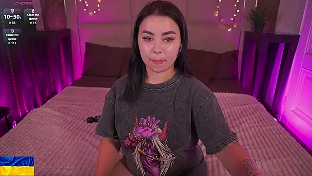 SusieWood online show from 22, 6, 2026