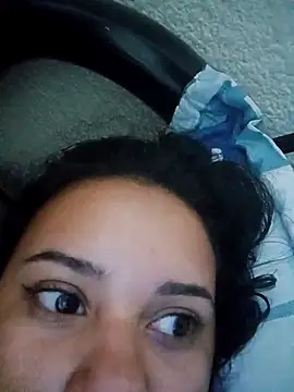 Snapshot of _Miaaleon chatting on 28, 2, 2025 Miaaleon online show from 28, 2, 2025