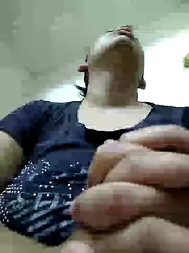 Snapshot of _Miaaleon chatting on 15, 3, 2025 Miaaleon online show from 15, 3, 2025