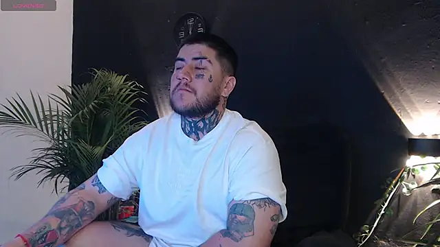 Ash gusbig online show from 14, 2, 2025