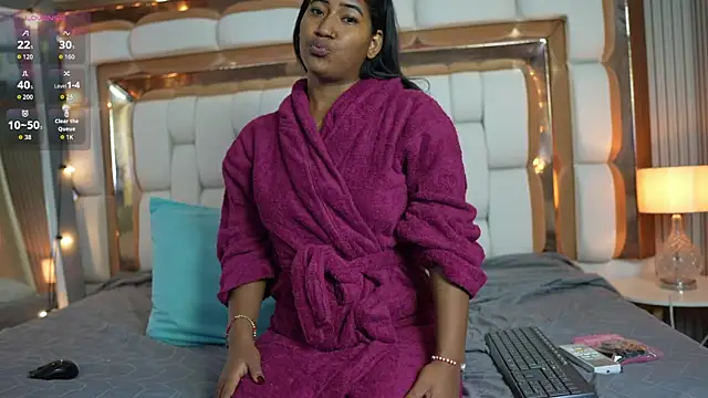 Snapshot of indianschoolgirl chatting on 6, 6, 2026 indianschoolgirl online show from 6, 6, 2026