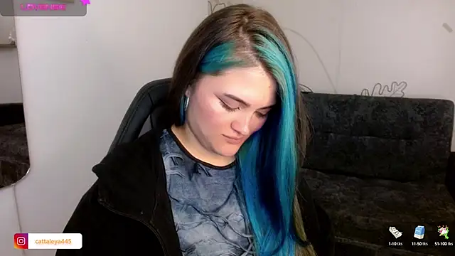 cattaleya    online show from 3, 1, 2025