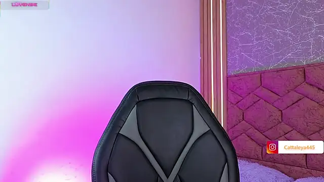 cattaleya    online show from 14, 3, 2025