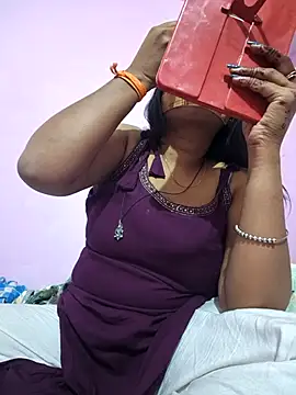 Snapshot of Samarya-78 chatting on 6, 11, 2025 Samarya-78 online show from 6, 11, 2025