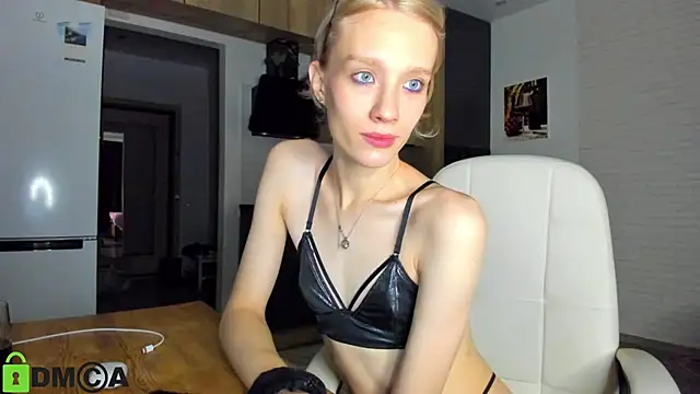  Alice Kitty online show from 21, 11, 2025