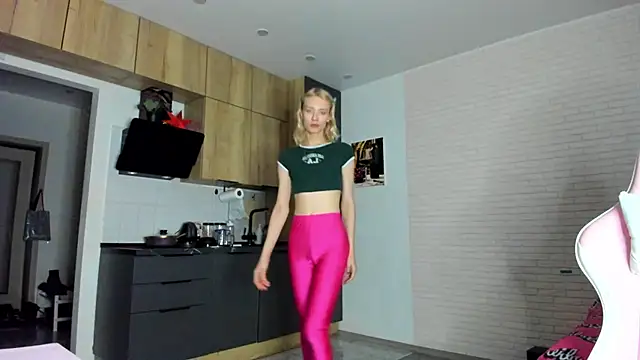  Alice Kitty online show from 12, 1, 2026