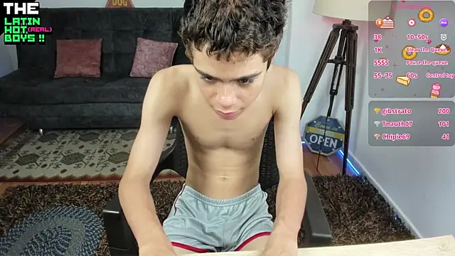 Snapshot of MyLatinHotBoys chatting on 15, 12, 2024 MyLatinHotBoys online show from 15, 12, 2024