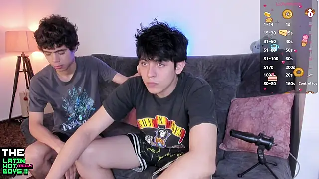 Snapshot of MyLatinHotBoys chatting on 18, 2, 2025 MyLatinHotBoys online show from 18, 2, 2025