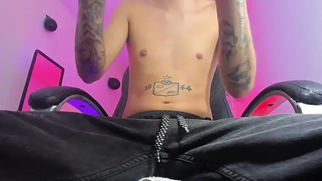 FrannBoy online show from 1, 3, 2025