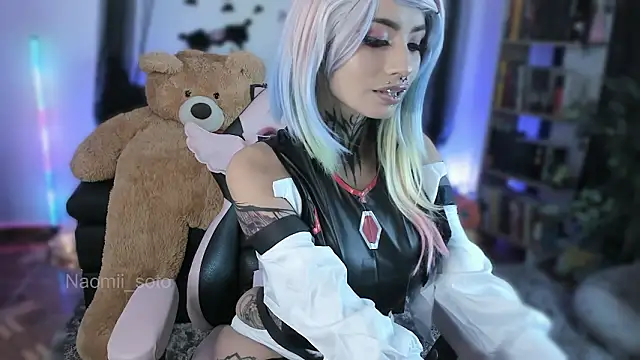 Snapshot of Naomii_Soto chatting on 15, 2, 2026 Naomii Soto online show from 15, 2, 2026