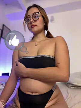 Snapshot of Miss-Abbii chatting on 27, 12, 2024 Miss-Abbii online show from 27, 12, 2024