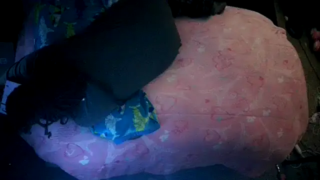 Snapshot of EbonyFetishQueen chatting on 27, 9, 2025 EbonyFetishQueen online show from 27, 9, 2025