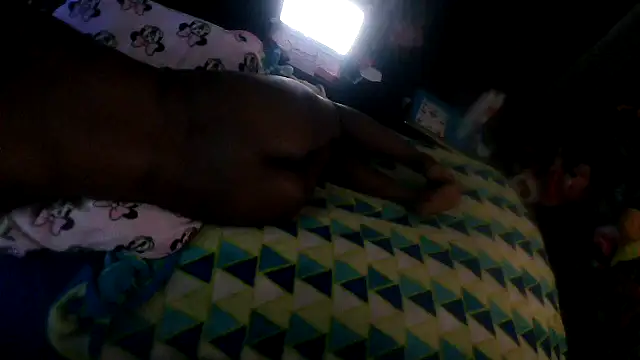 EbonyFetishQueen online show from 19, 5, 2026