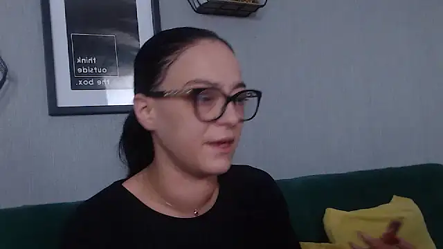 IzabelllNoir online show from 16, 2, 2025